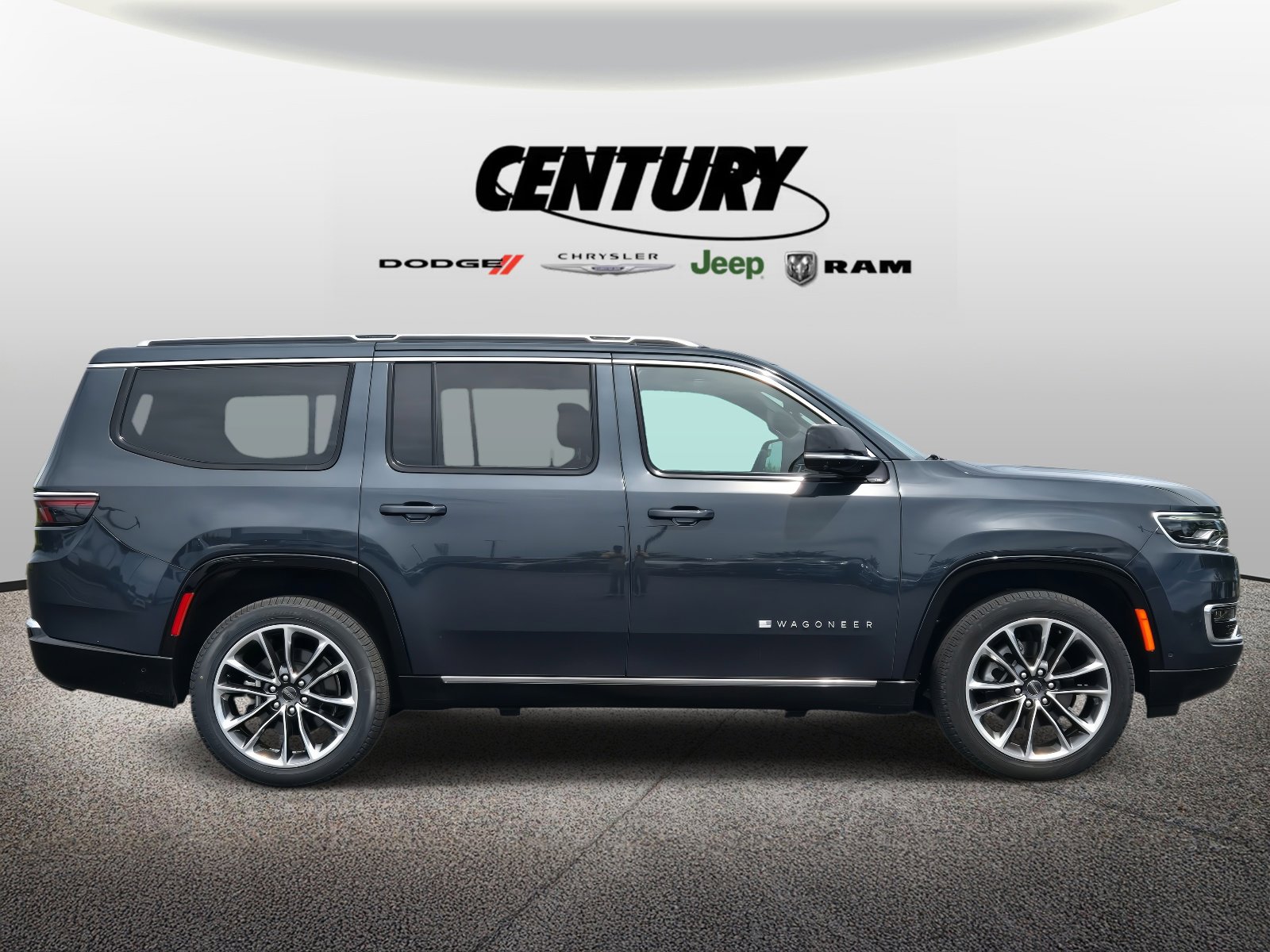 Used 2024 Jeep Wagoneer Series III with VIN 1C4SJVDPXRS154355 for sale in Wentzville, MO