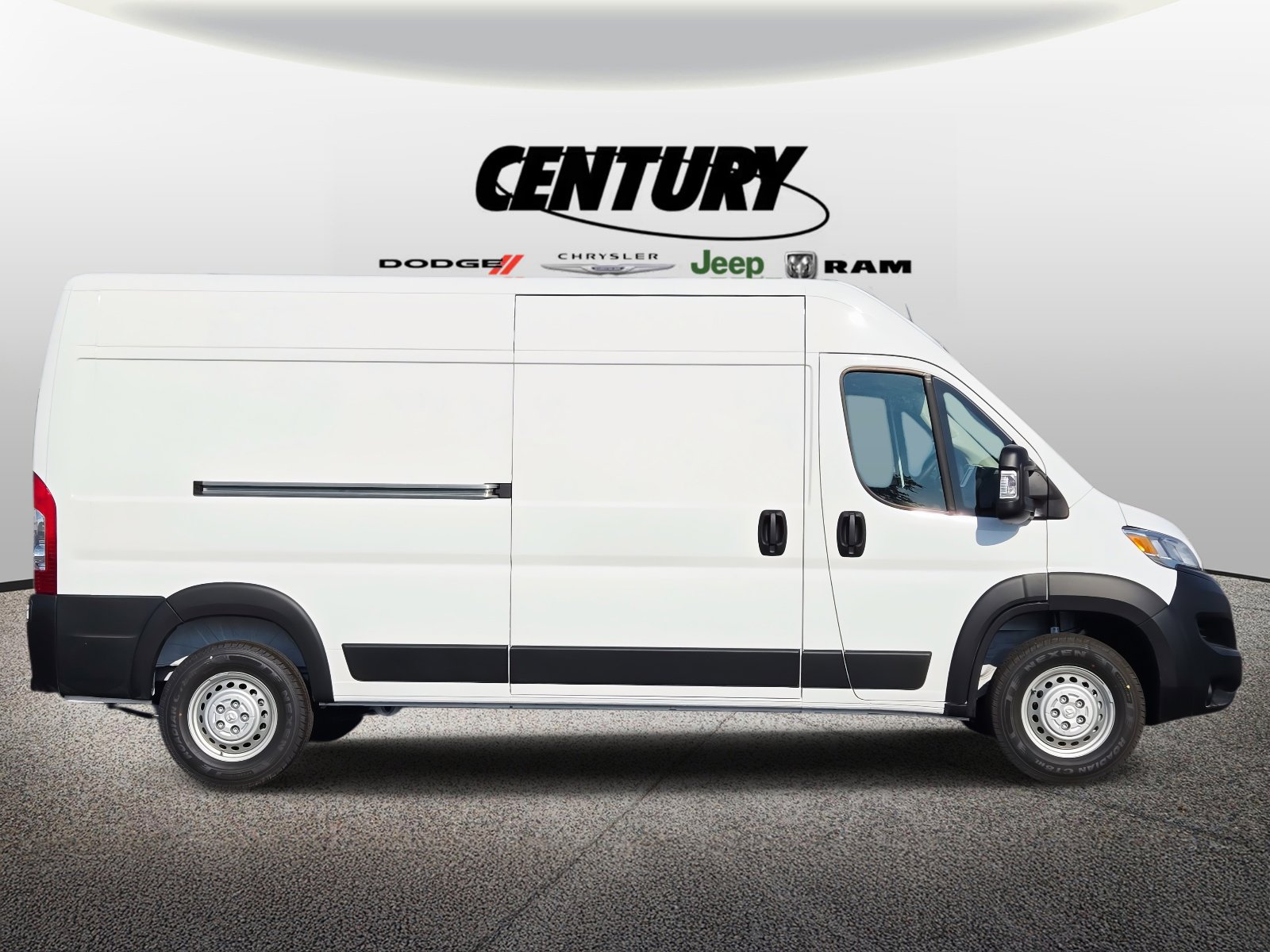 2026 Ram ProMaster 2500 Cargo Van photo 2