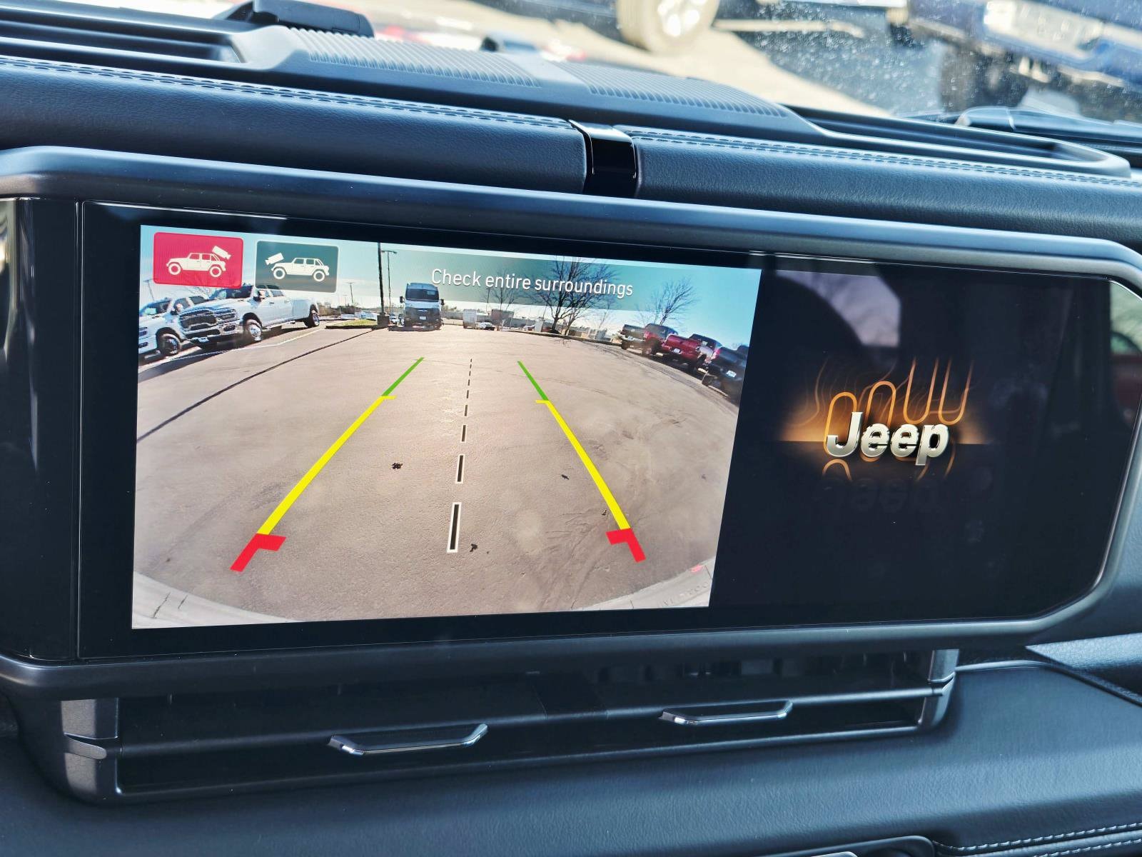 2026 Jeep Wrangler 4-Door Sahara - Photo 30