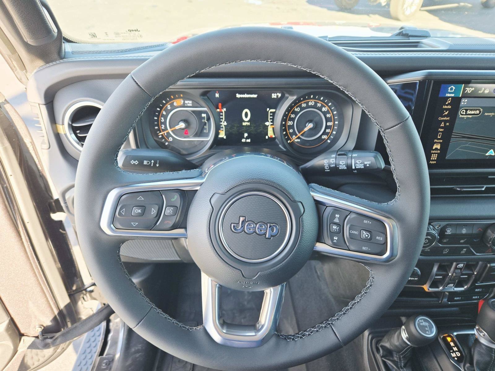2026 Jeep Wrangler 4-Door Sahara - Photo 24