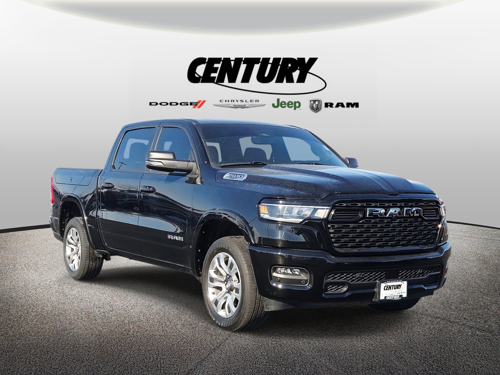 2025 RAM 1500 Big Horn/Lone Star 4x4 Crew Cab 5'7's photo