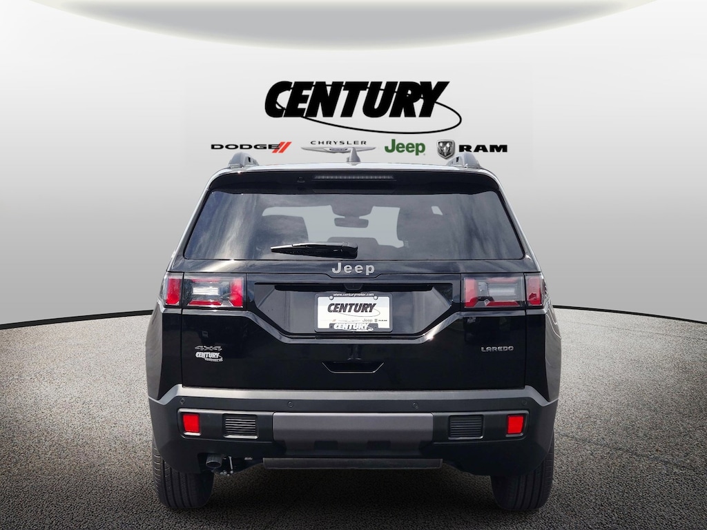 New 2026 Jeep Cherokee LAREDO 4X4 Sport Utility