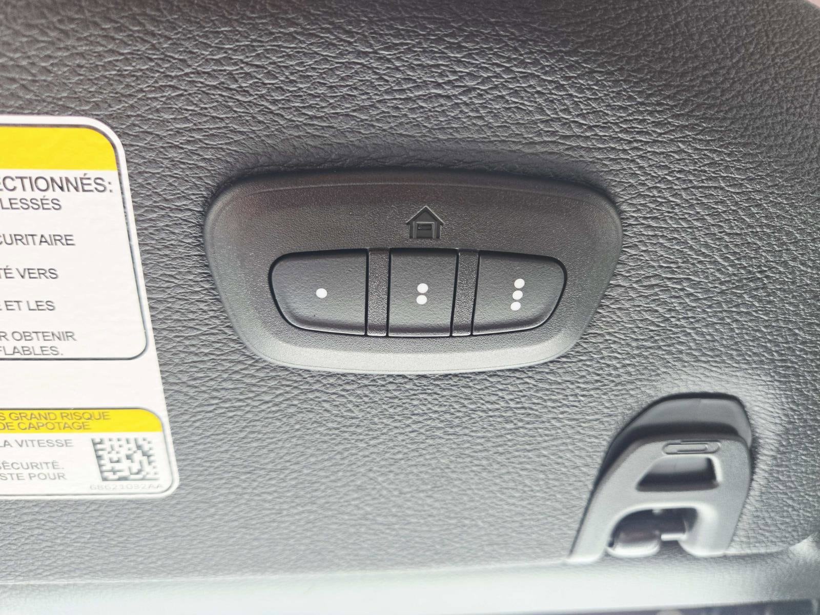 2025 Jeep Wrangler 4-Door Sahara - Photo 39