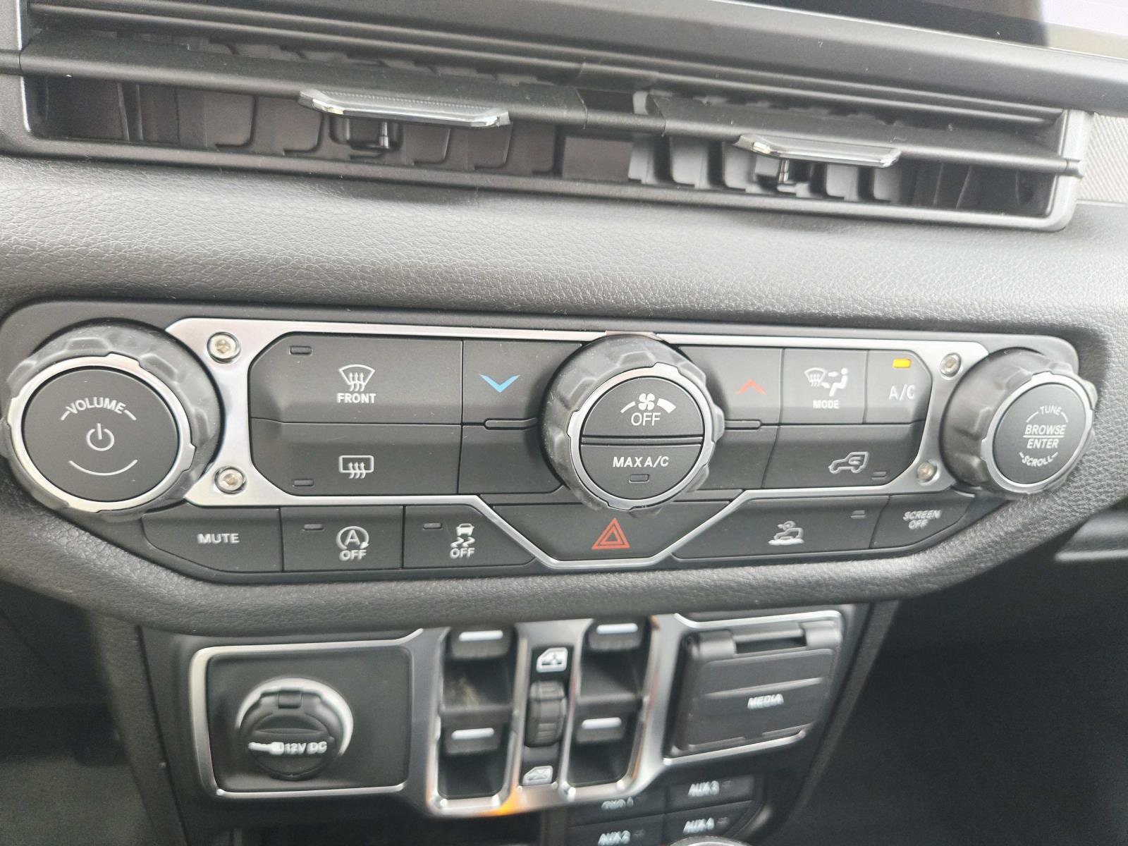 2026 Jeep Wrangler 4-Door Sport - Photo 28