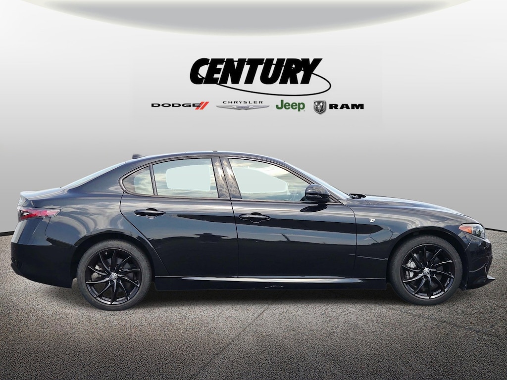 Used 2024 Alfa Romeo Giulia Ti Ti AWD