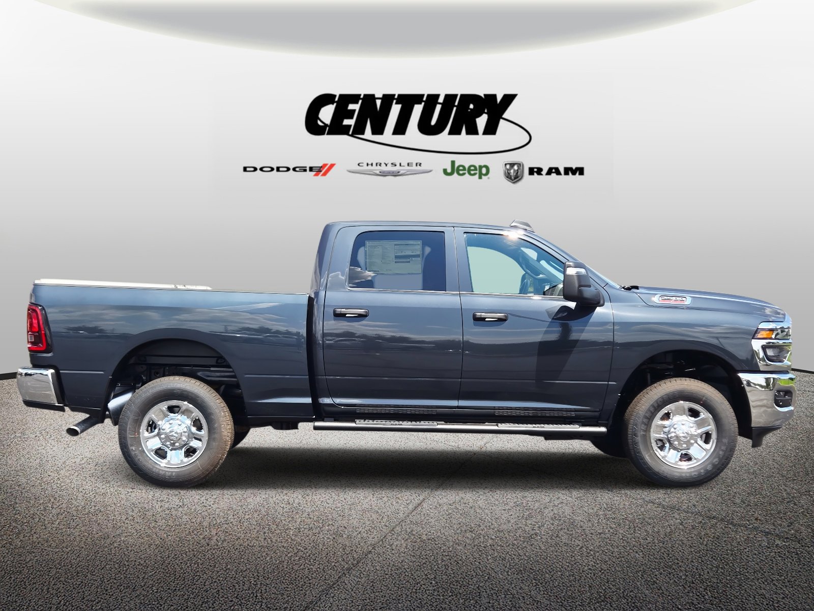 2026 Ram 2500 Tradesman photo 2
