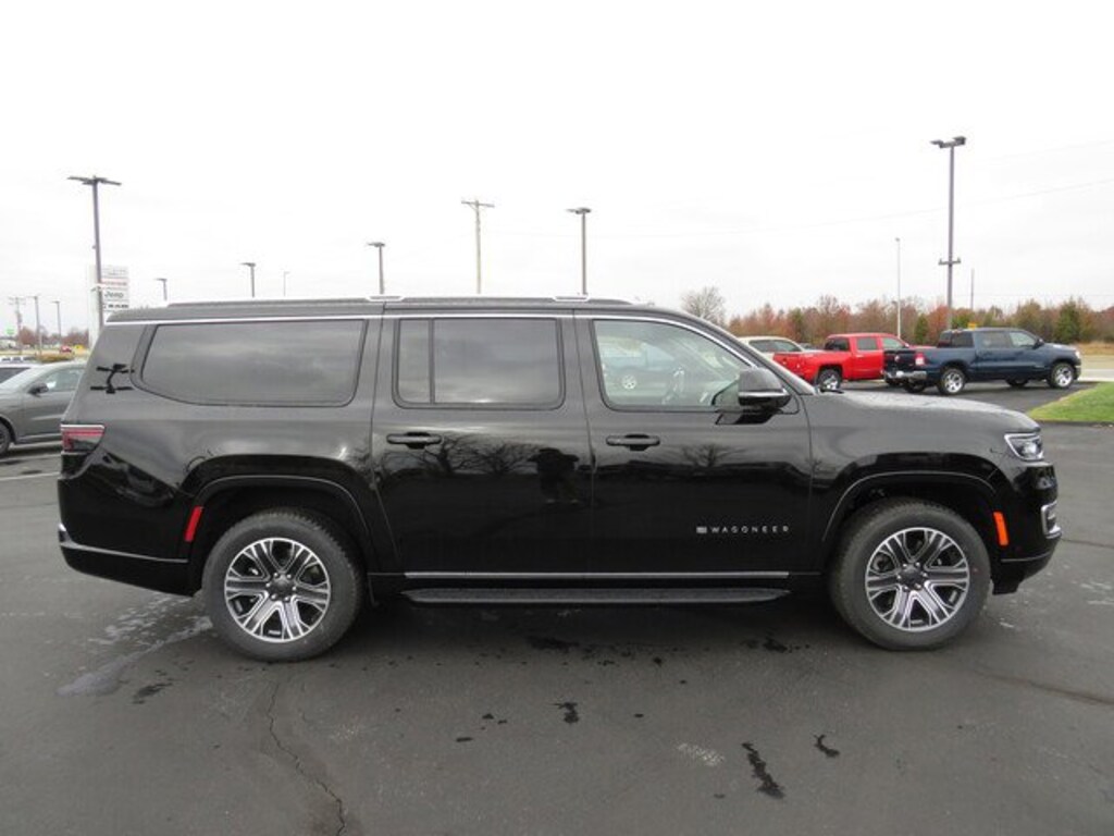 New 2024 Diamond Black Crystal Pearlcoat Jeep Wagoneer L 4X4 For Sale