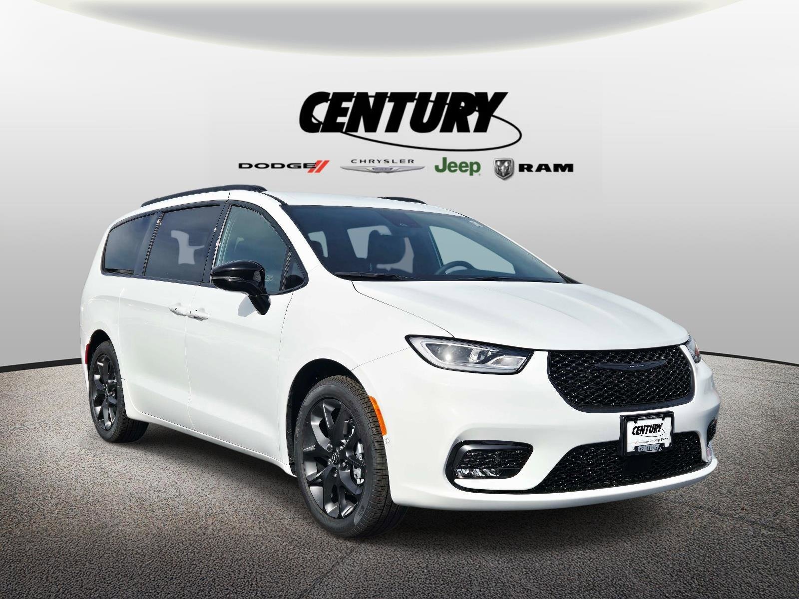 2026 Chrysler Pacifica Select's photo