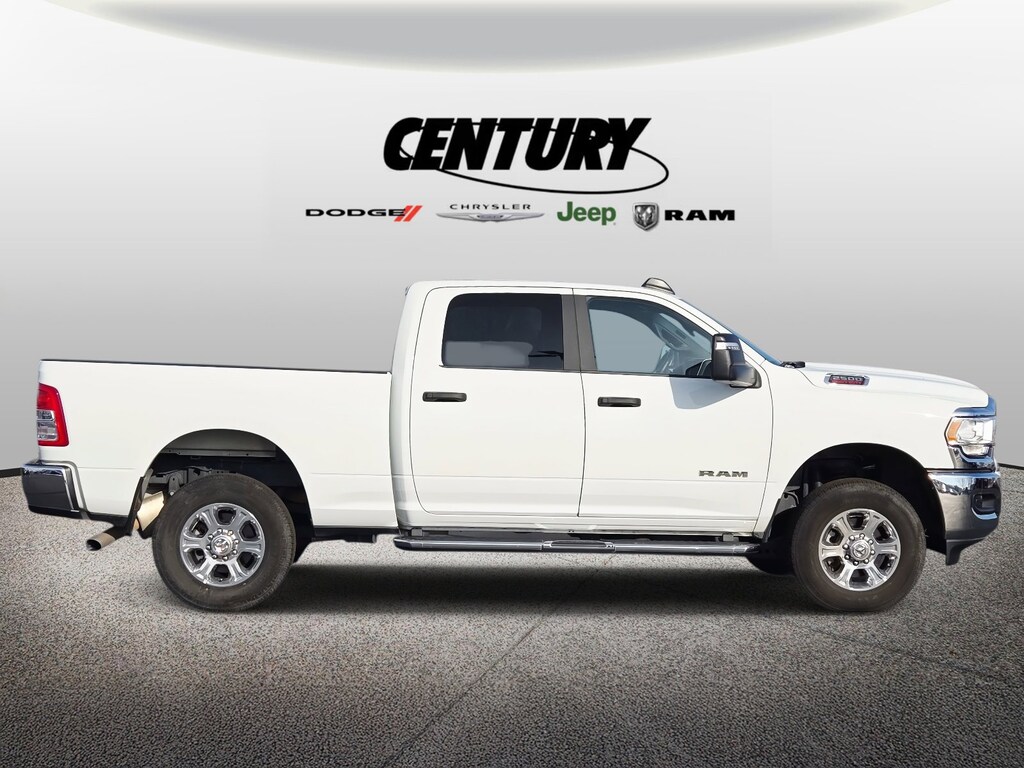 Used 2024 Ram 2500 Big Horn Big Horn 4x4 Crew Cab 64 Box