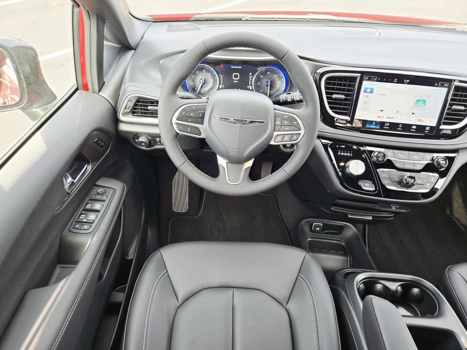 2026 Chrysler Pacifica Select - Photo 10