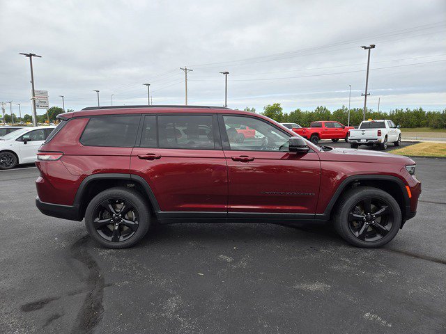 Used 2021 Jeep Grand Cherokee L Altitude with VIN 1C4RJKAG9M8187337 for sale in Wentzville, MO