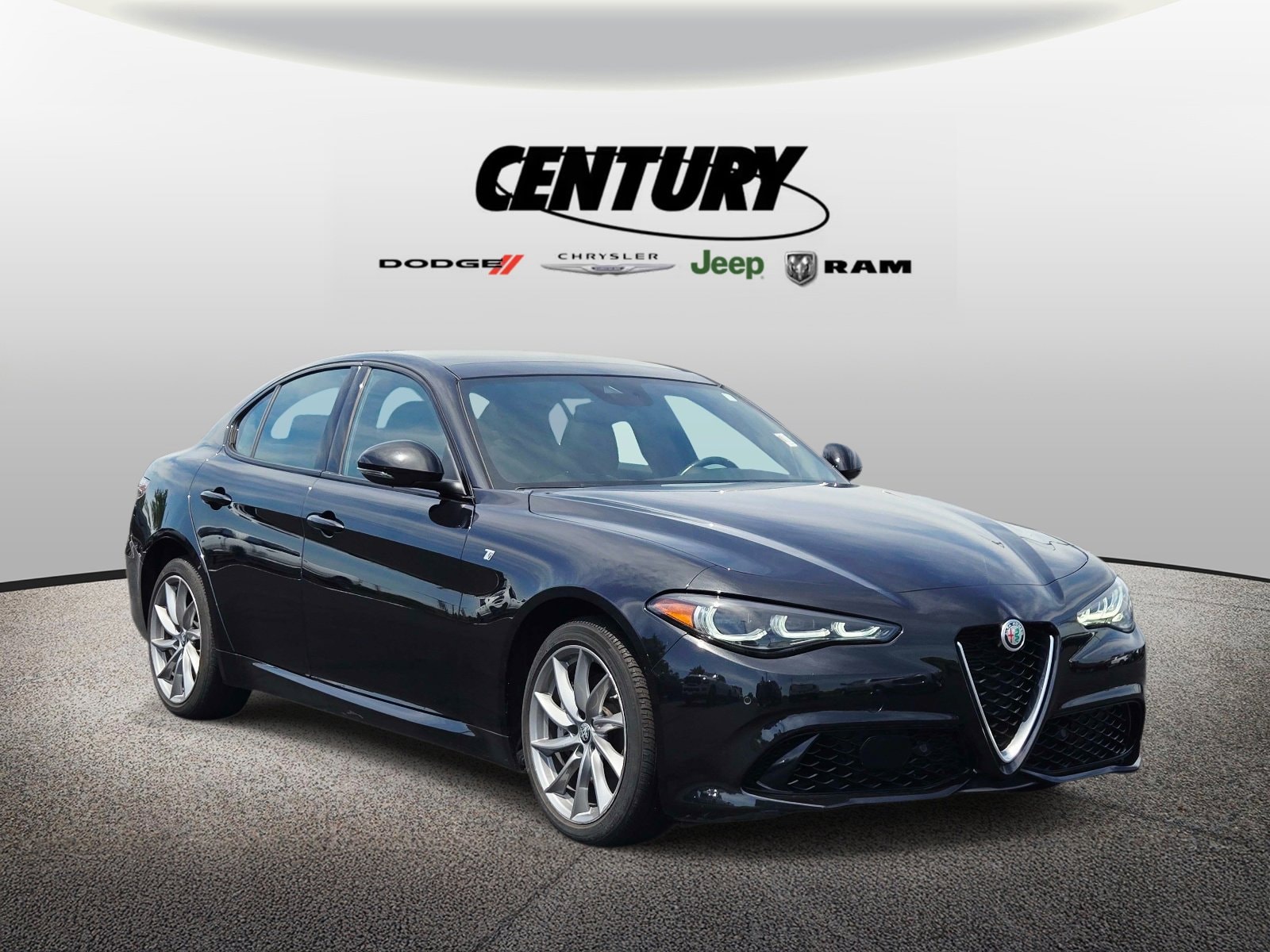 2024 Alfa Romeo Giulia Ti AWD's photo