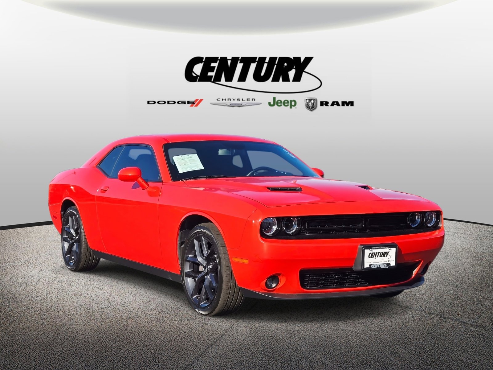 2019 Dodge Challenger SXT's photo