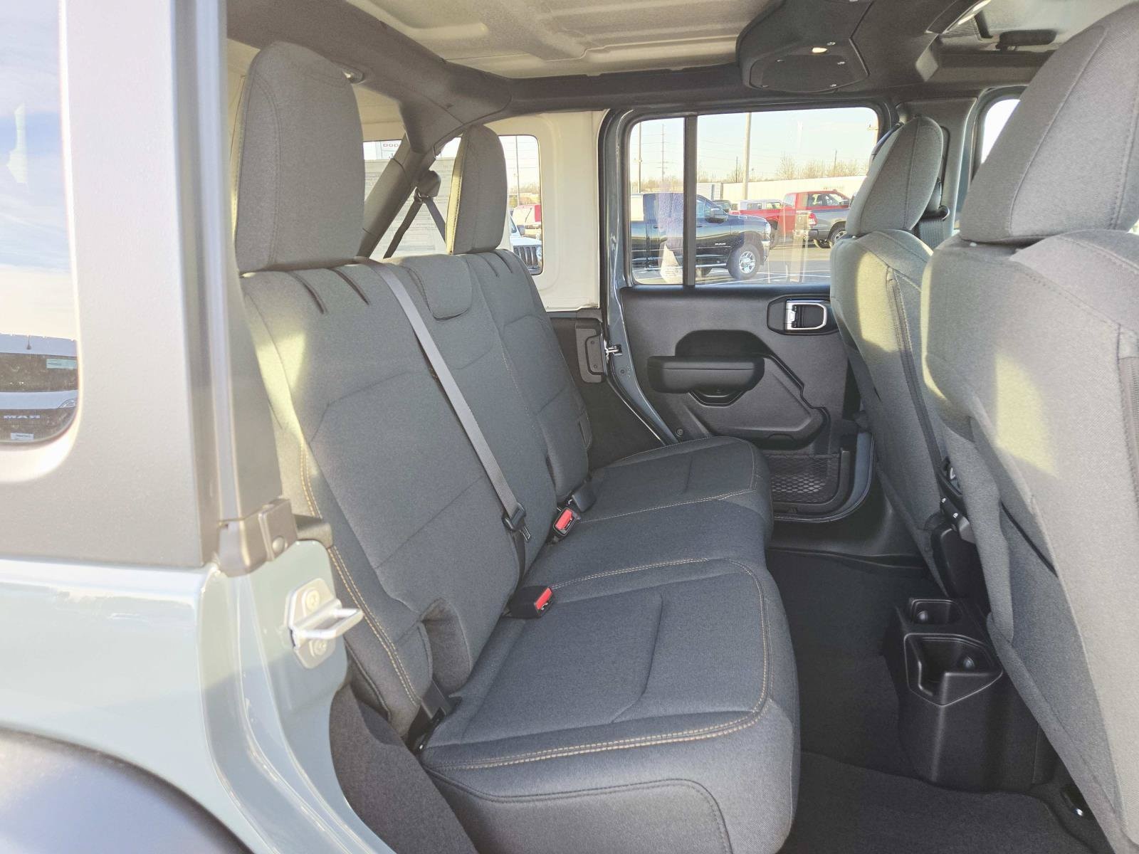 2026 Jeep Wrangler 4-Door Sport - Photo 15