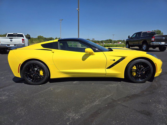 Used 2016 Chevrolet Corvette 1LT with VIN 1G1YB2D79G5105612 for sale in Wentzville, MO