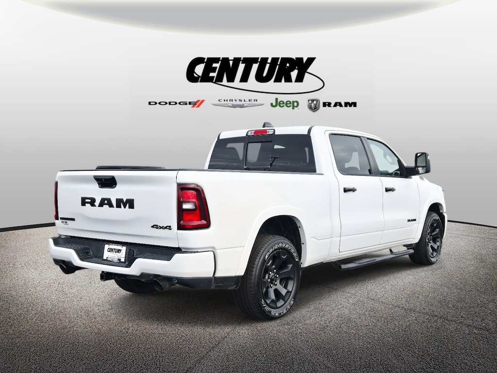 Used 2025 Ram 1500 Big Horn Big Horn 4x4 Crew Cab 64 Box