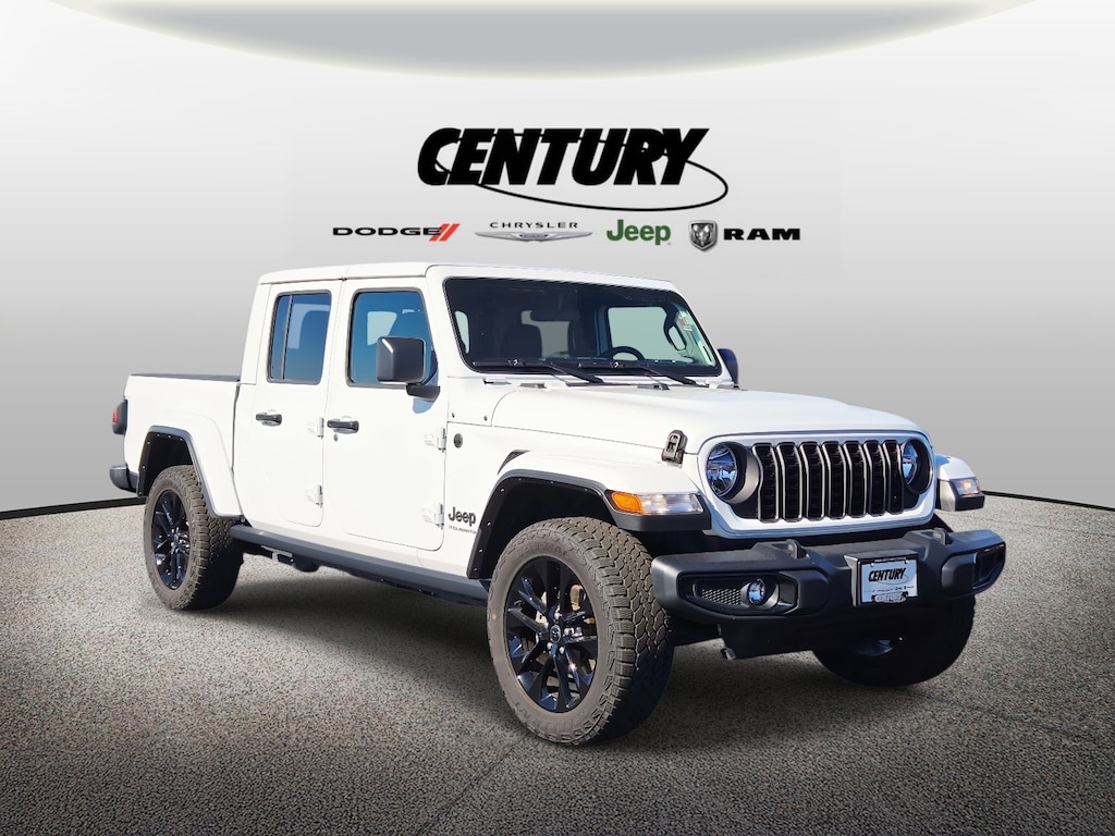 Used 2024 Jeep Gladiator Nighthawk Nighthawk 4x4