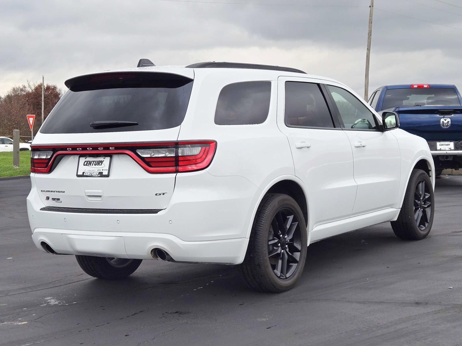 2024 Dodge Durango GT Plus photo 3