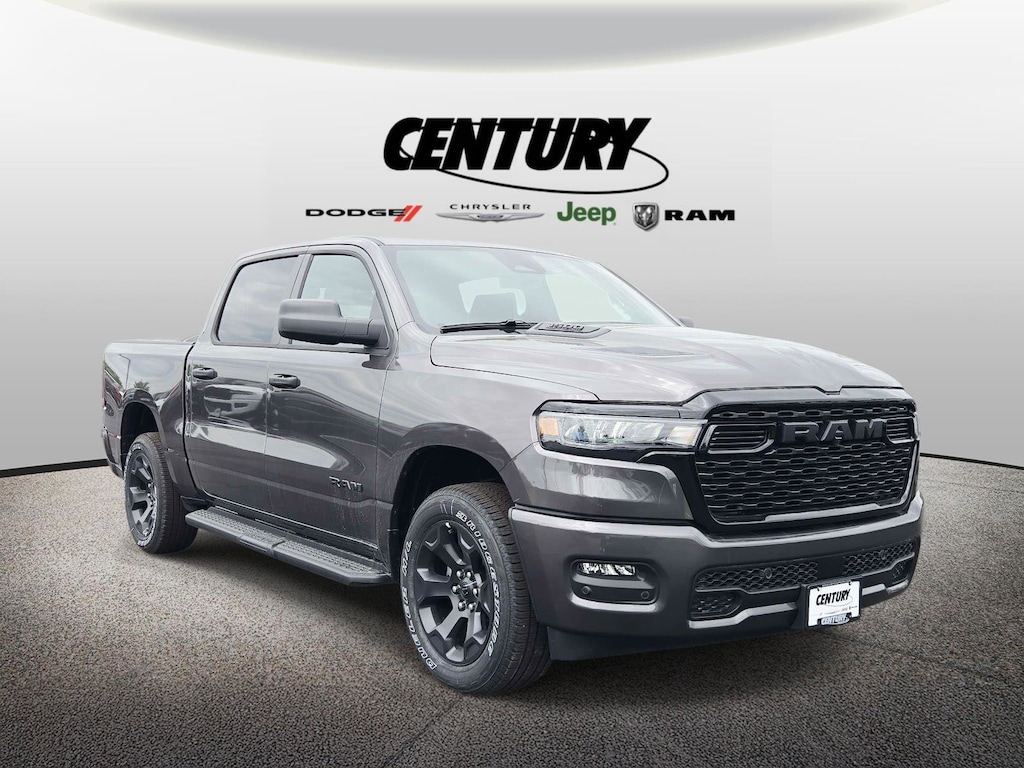 New 2026 Ram 1500 EXPRESS CREW CAB 4X4 5'7 BOX Pickup