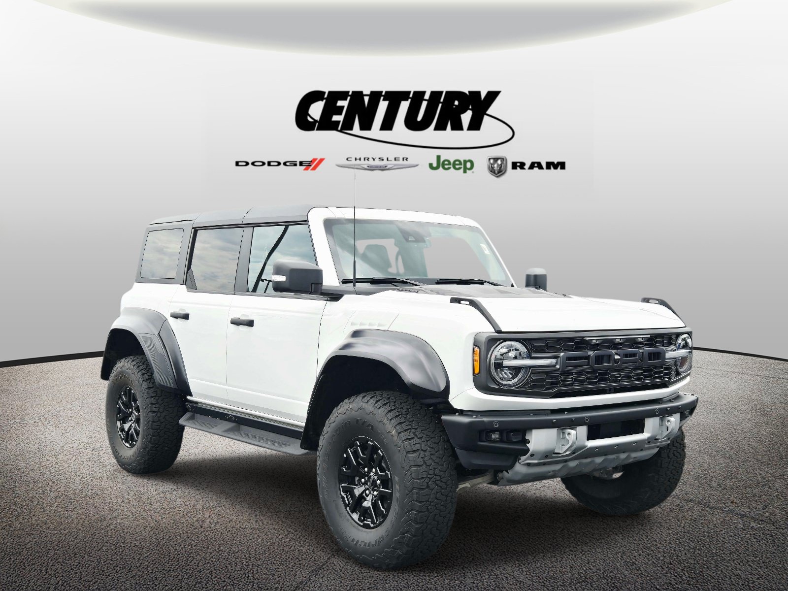 2023 Ford Bronco Raptor 4x4's photo