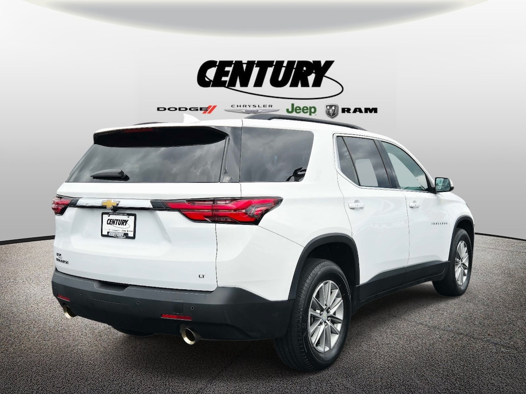 Used 2022 Chevrolet Traverse LT Leather FWD LT Leather