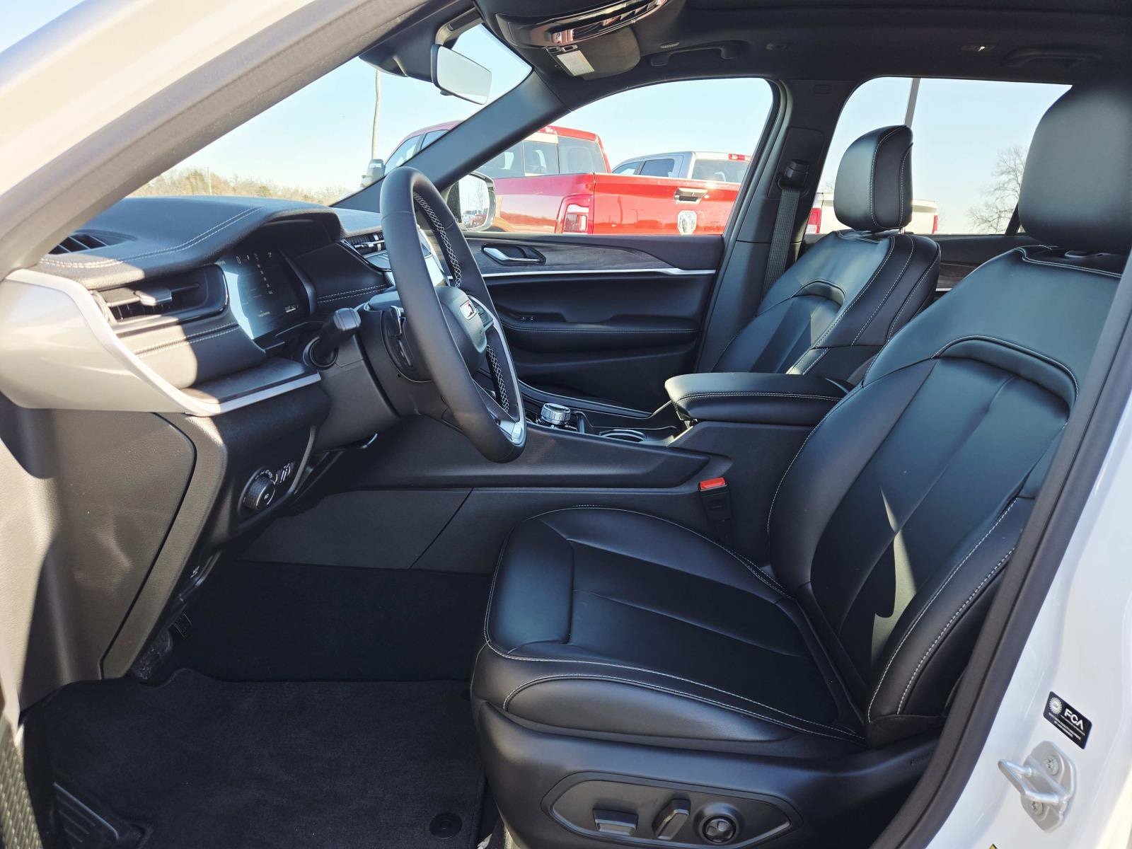 2026 Jeep Grand Cherokee Limited - Photo 13