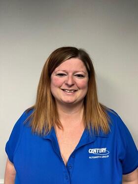 Staff member Jen Brewer from ID_5f823c
