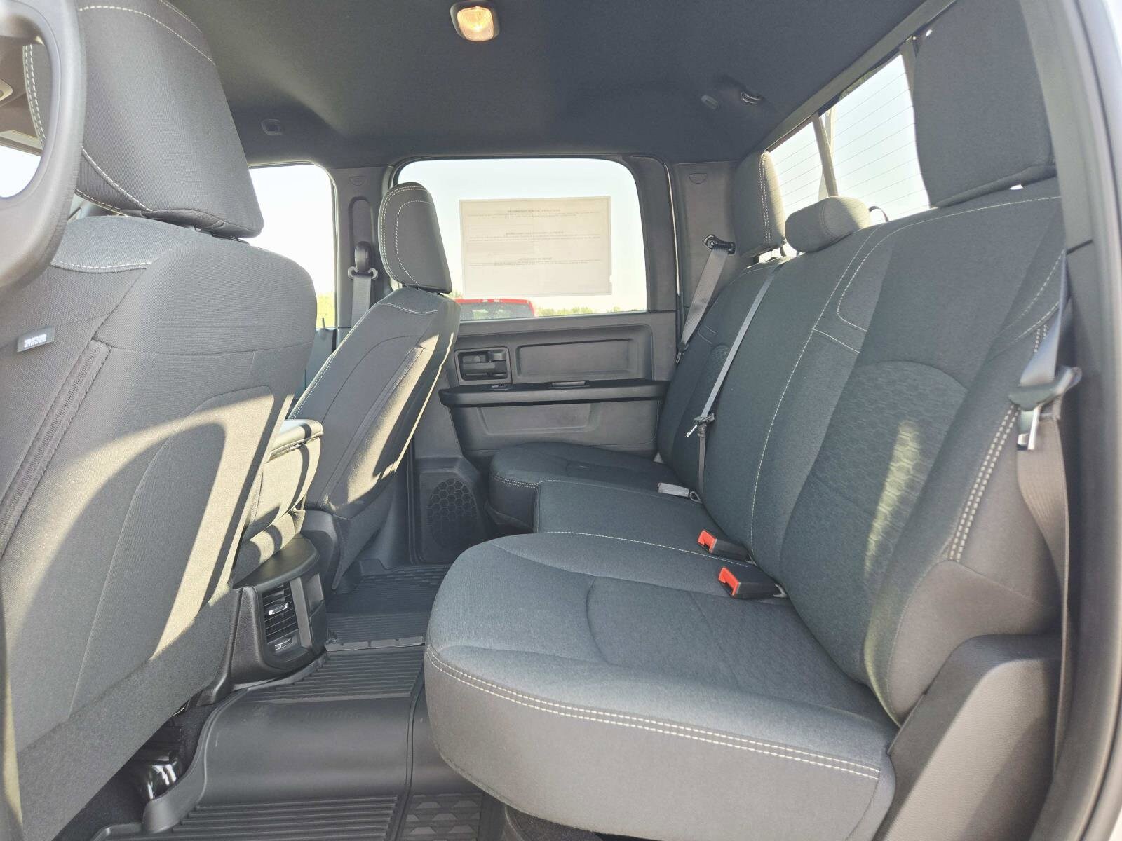 2026 RAM 2500 Tradesman - Photo 12