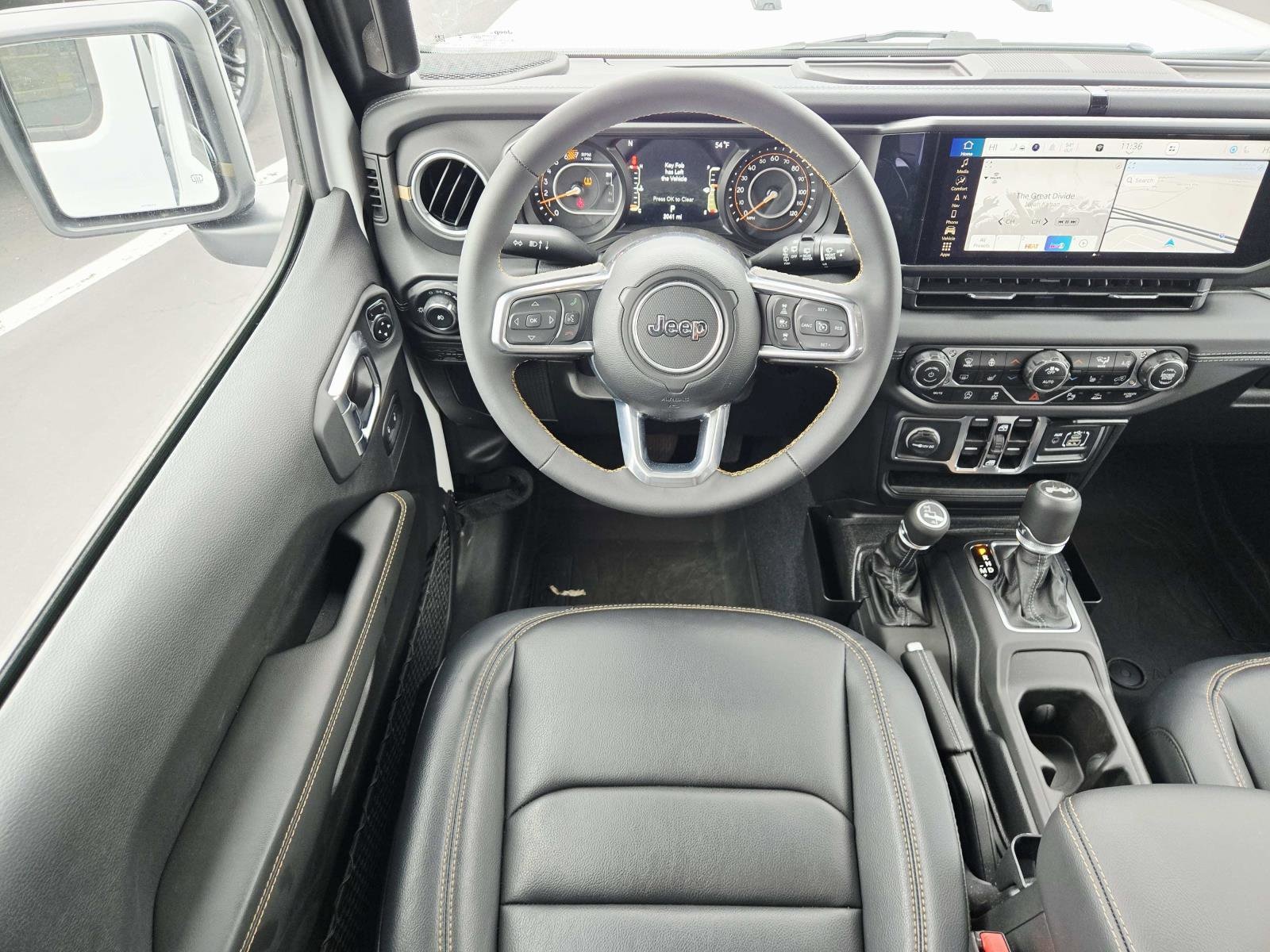2025 Jeep Wrangler 4-Door Sahara - Photo 11