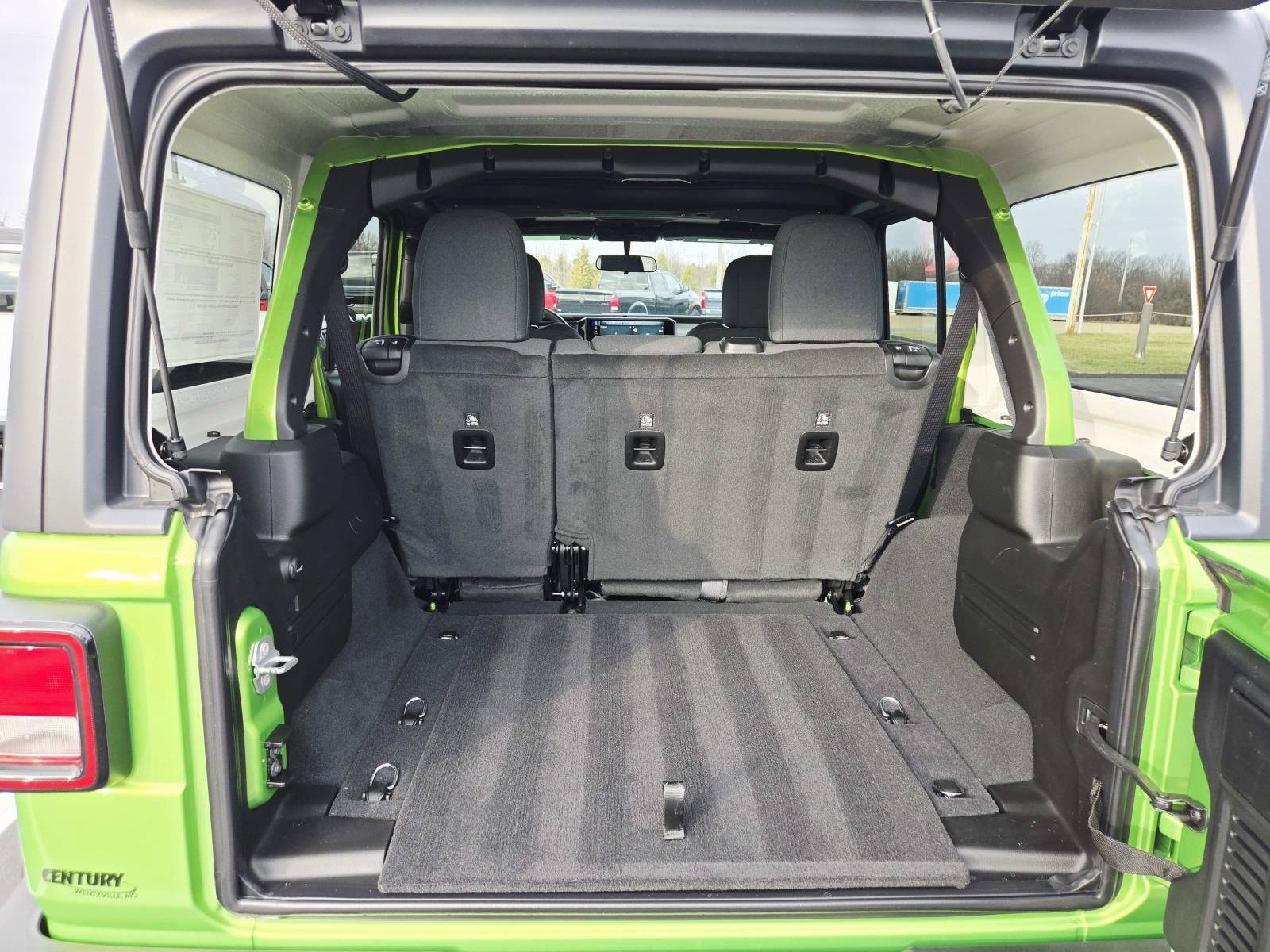 2026 Jeep Wrangler 4-Door Sport - Photo 15