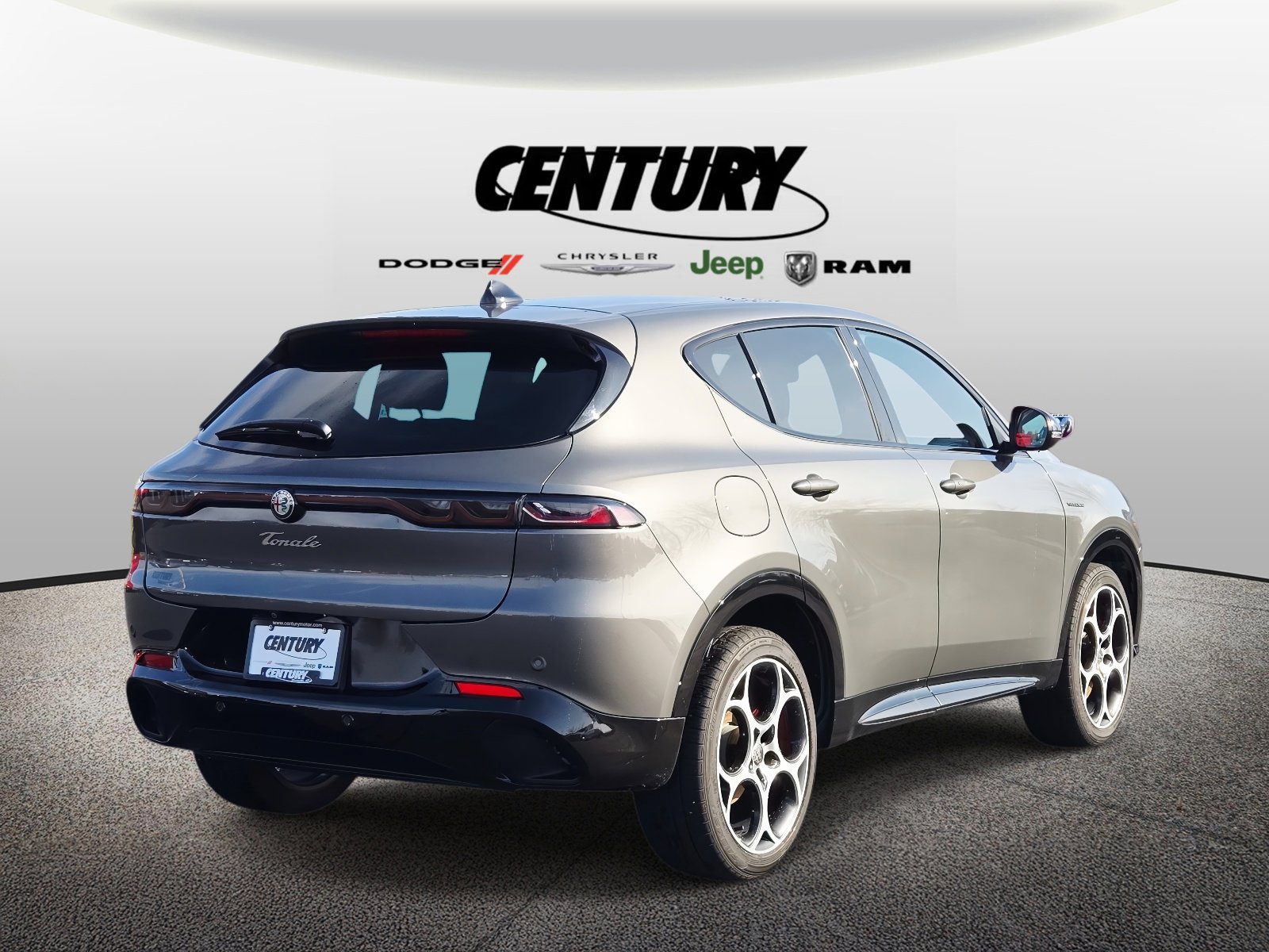 2025 Alfa Romeo Tonale BASE SPRINT photo 2