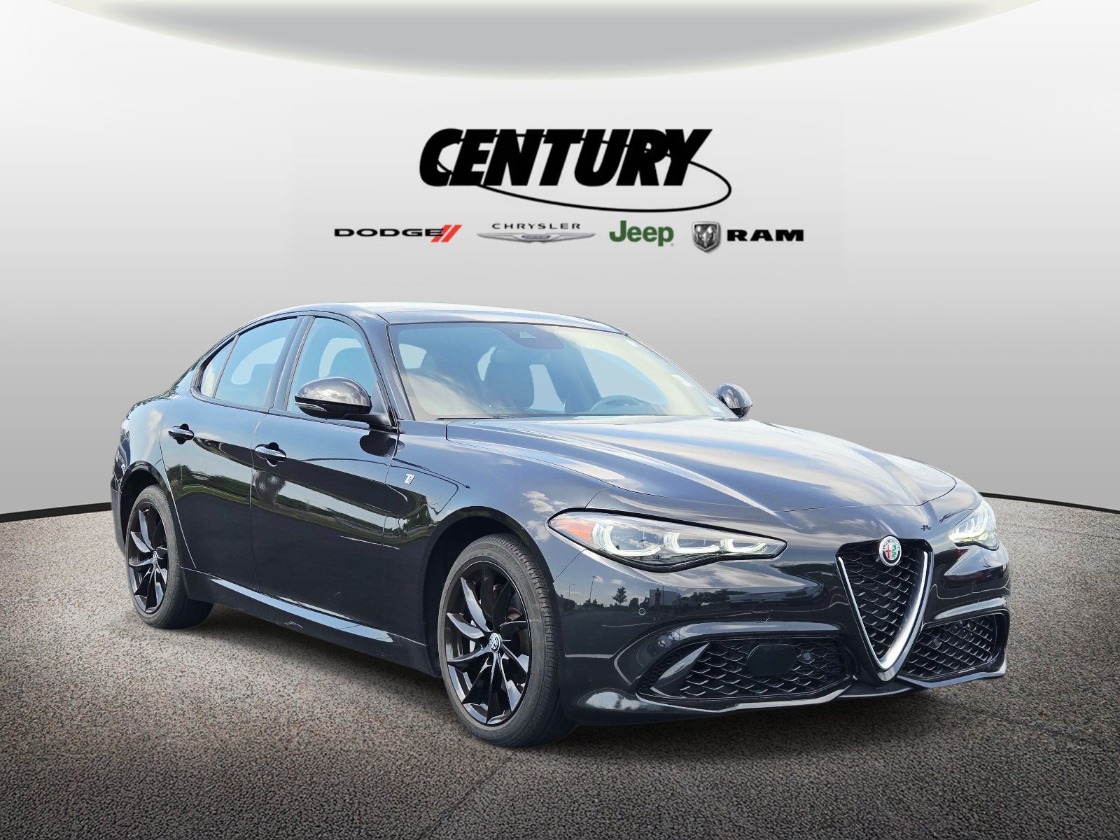 2024 Alfa Romeo Giulia Ti AWD's photo