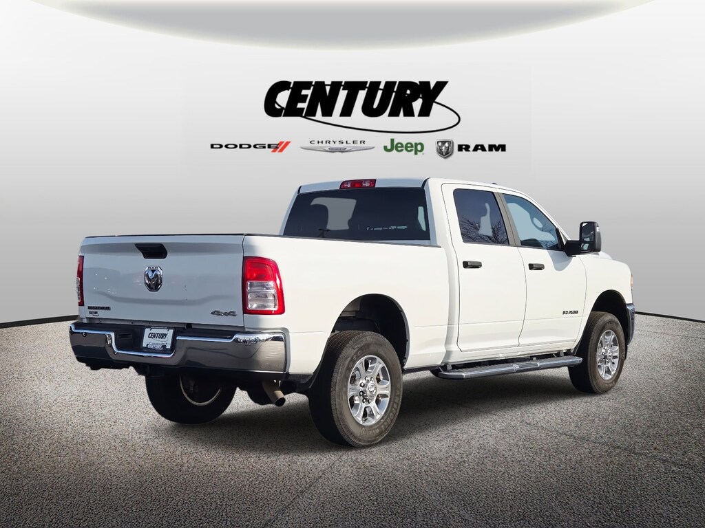 Used 2024 Ram 2500 Big Horn Big Horn 4x4 Crew Cab 64 Box