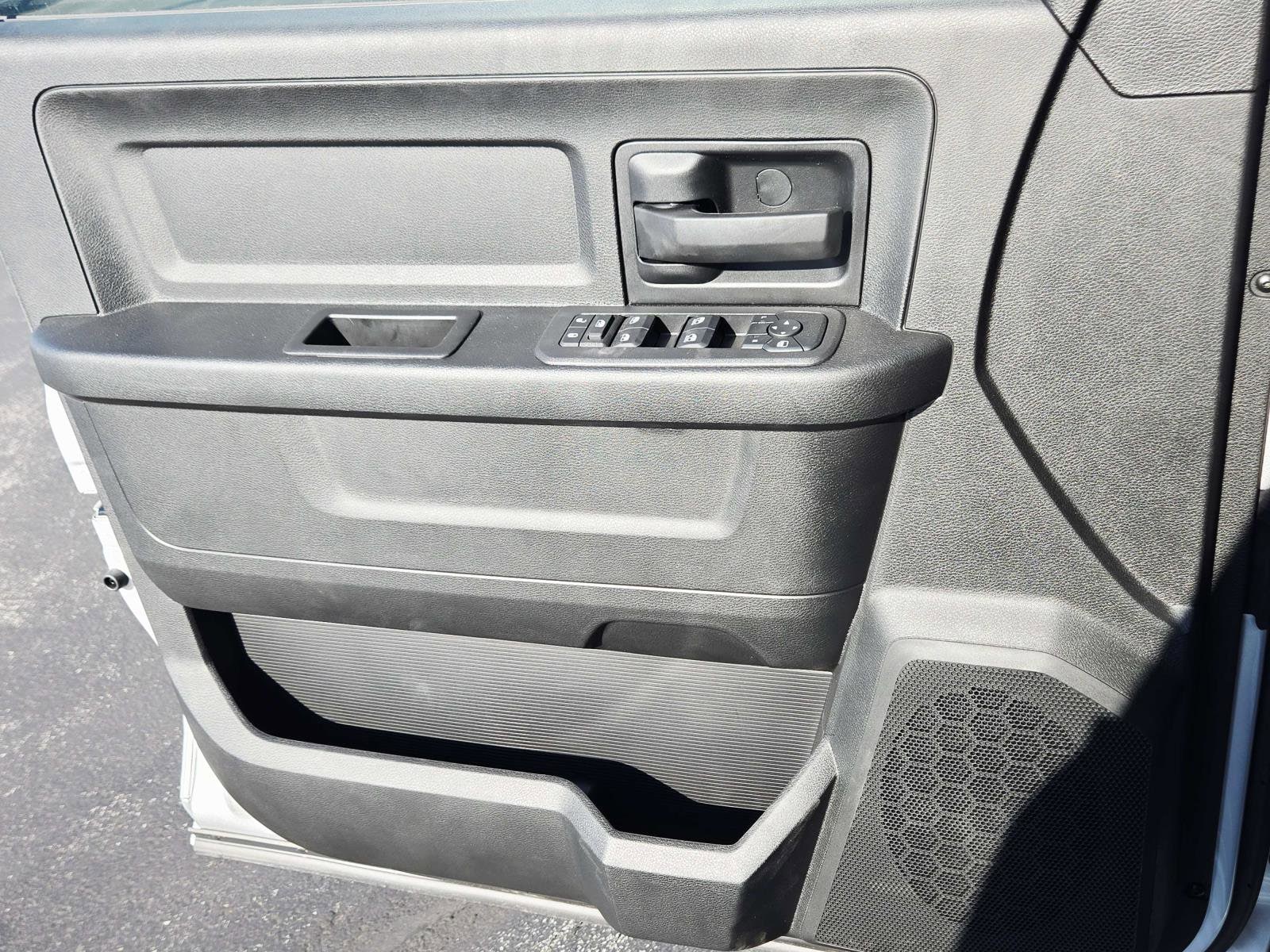 2026 RAM 2500 Tradesman - Photo 29