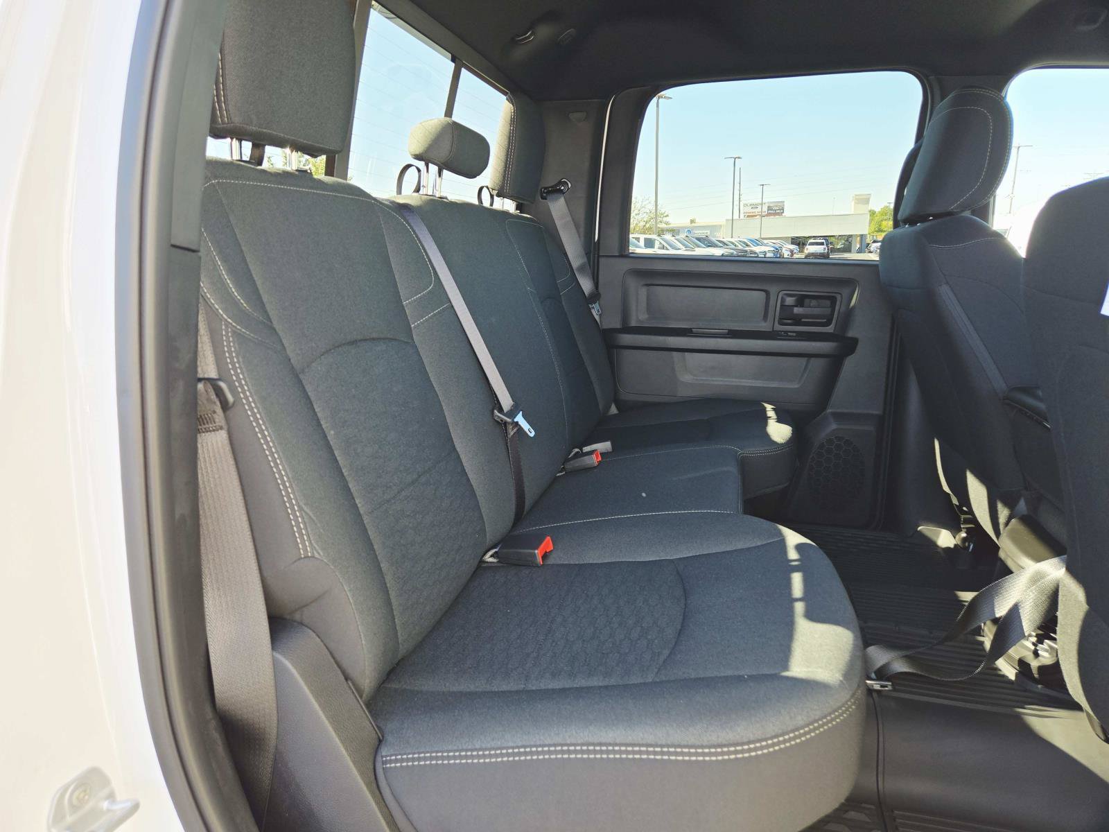 2026 RAM 2500 Tradesman/Black Express - Photo 15