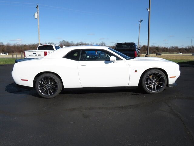 Used 2023 Dodge Challenger R/T with VIN 2C3CDZFJXPH694339 for sale in Wentzville, MO