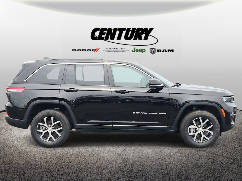 Used 2025 Jeep Grand Cherokee Limited Limited 4x4