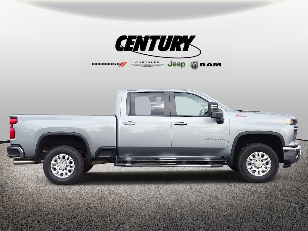 Used 2024 Chevrolet Silverado 2500HD LT 4WD Crew Cab 159 LT