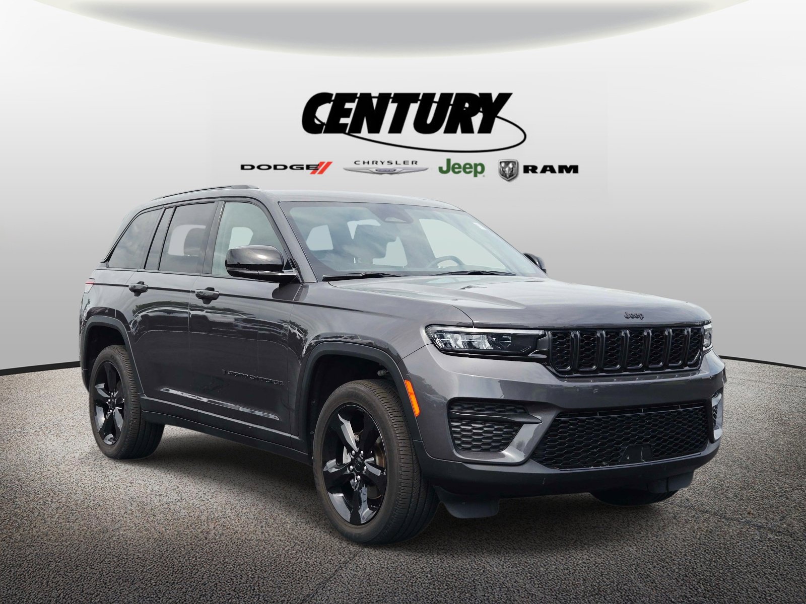 2025 Jeep Grand Cherokee Altitude X 4x4's photo