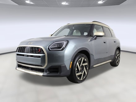 2026 MINI Countryman Iconic SUV
