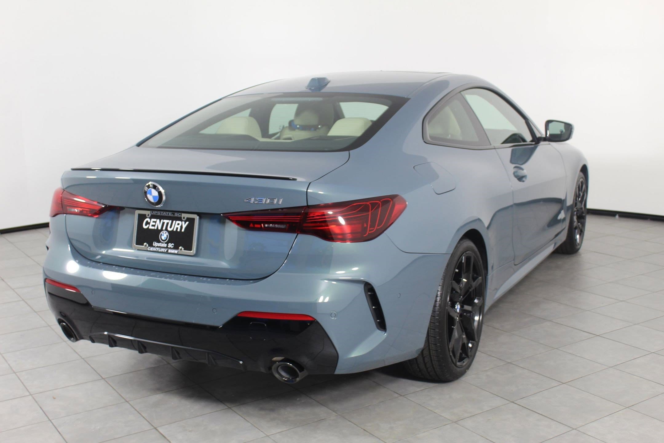 2026 BMW 4 Series 430i - Photo 8