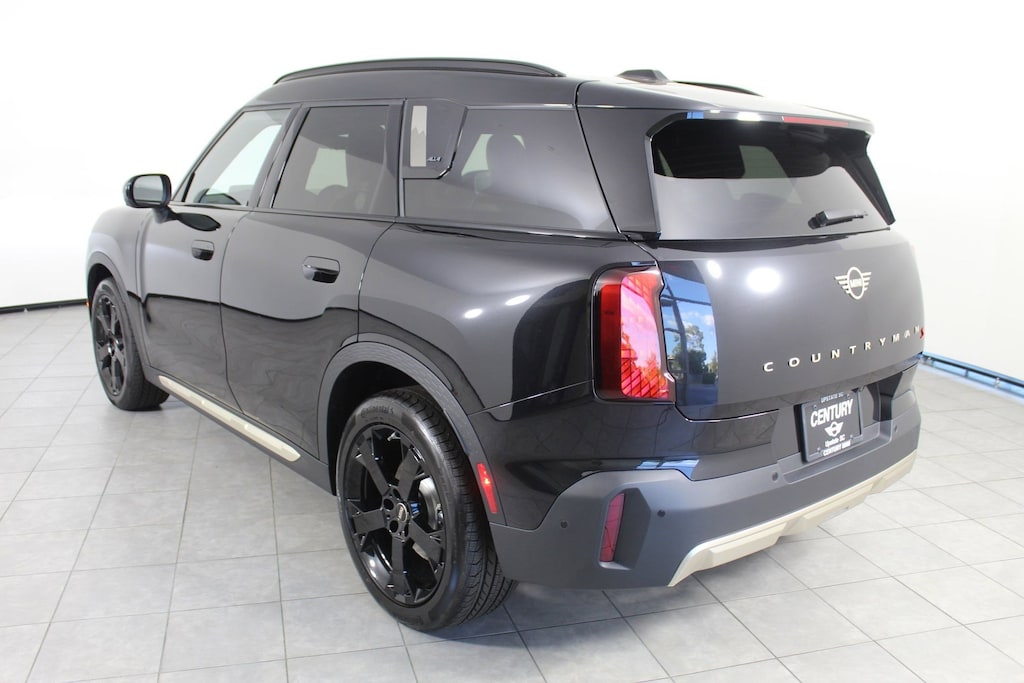 New 2025 MINI Countryman Iconic SUV