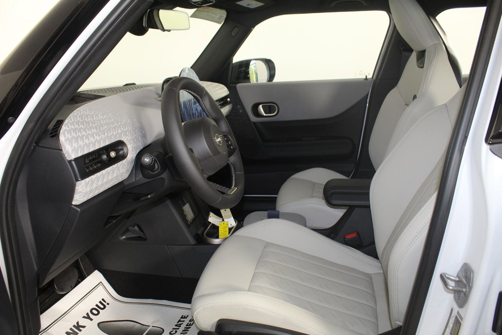 2025 MINI Hardtop 4 Door S - Photo 28