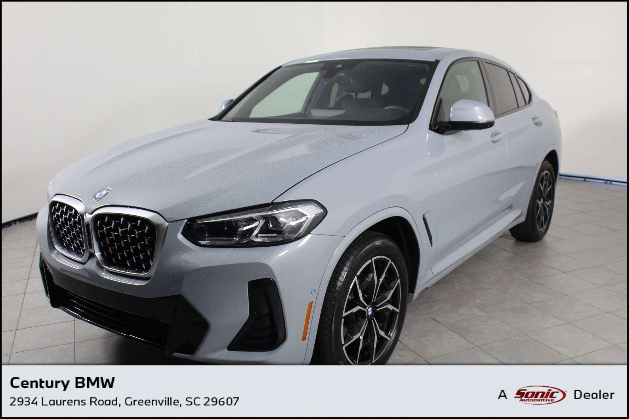 2025 BMW X4 SUV 