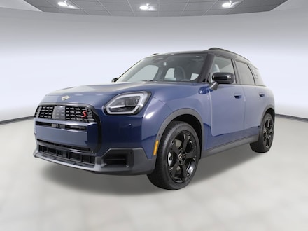 2026 MINI Countryman Iconic SUV