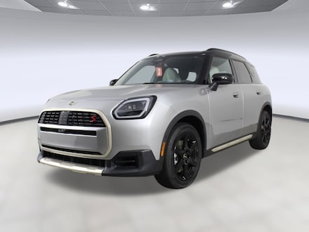 2026 MINI Countryman Iconic SUV