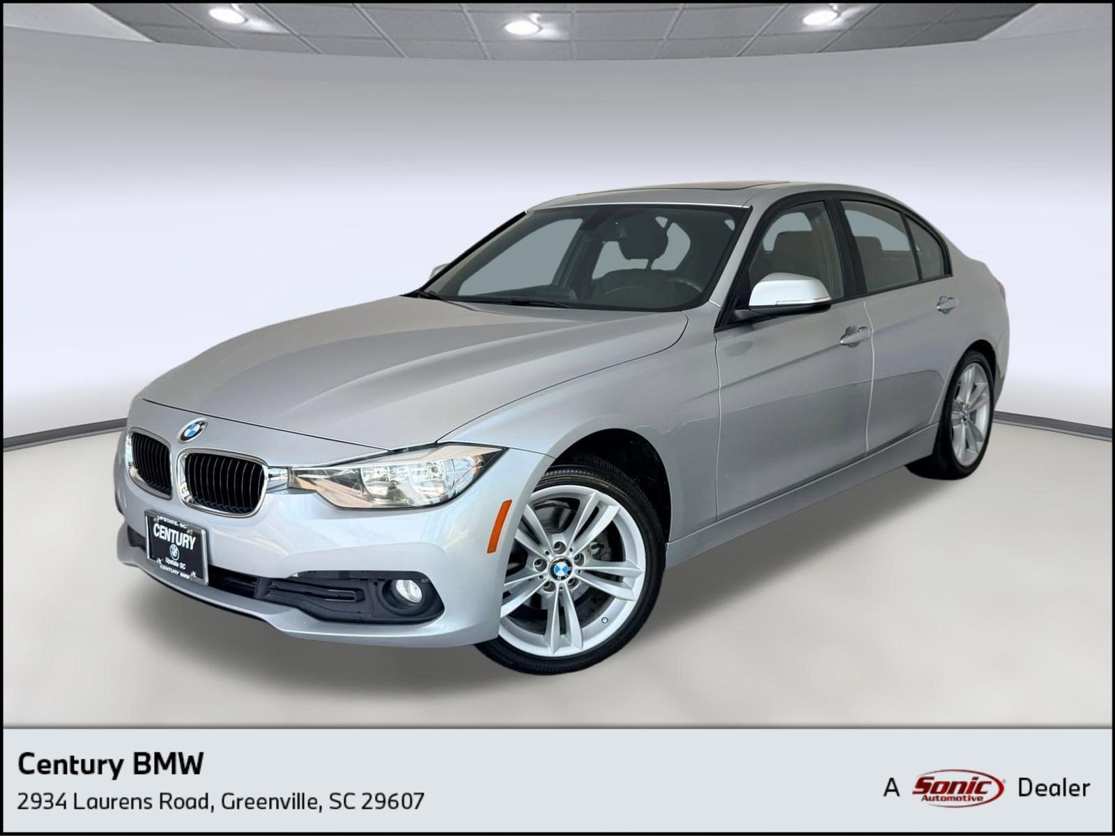 2016 BMW 3 Series 320i Sedan's photo