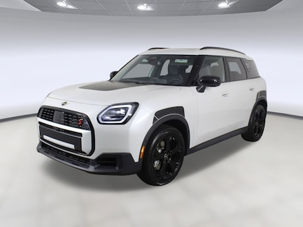 2025 MINI Countryman Iconic SUV