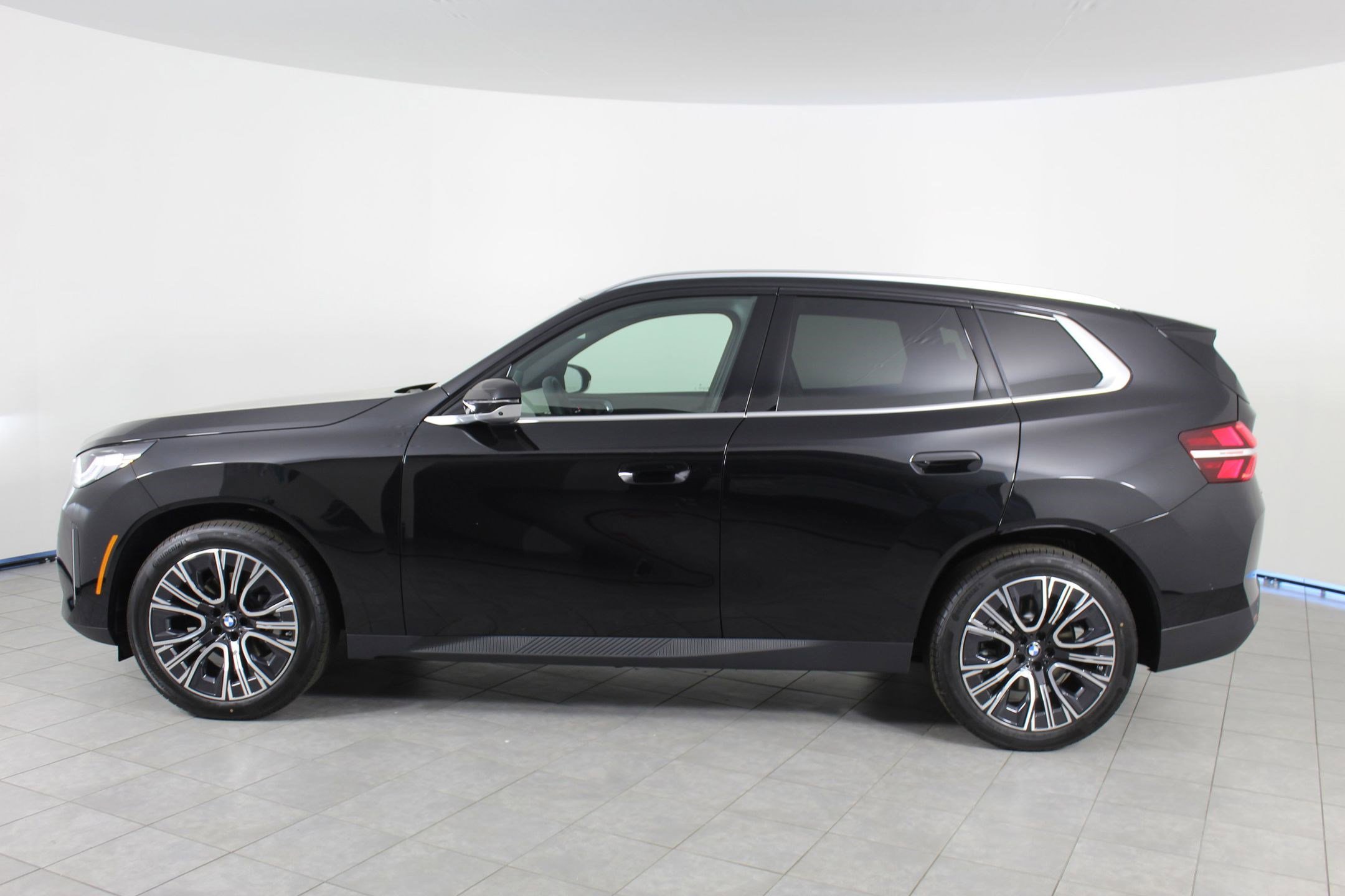 2025 Bmw X3 30x Drive photo 2