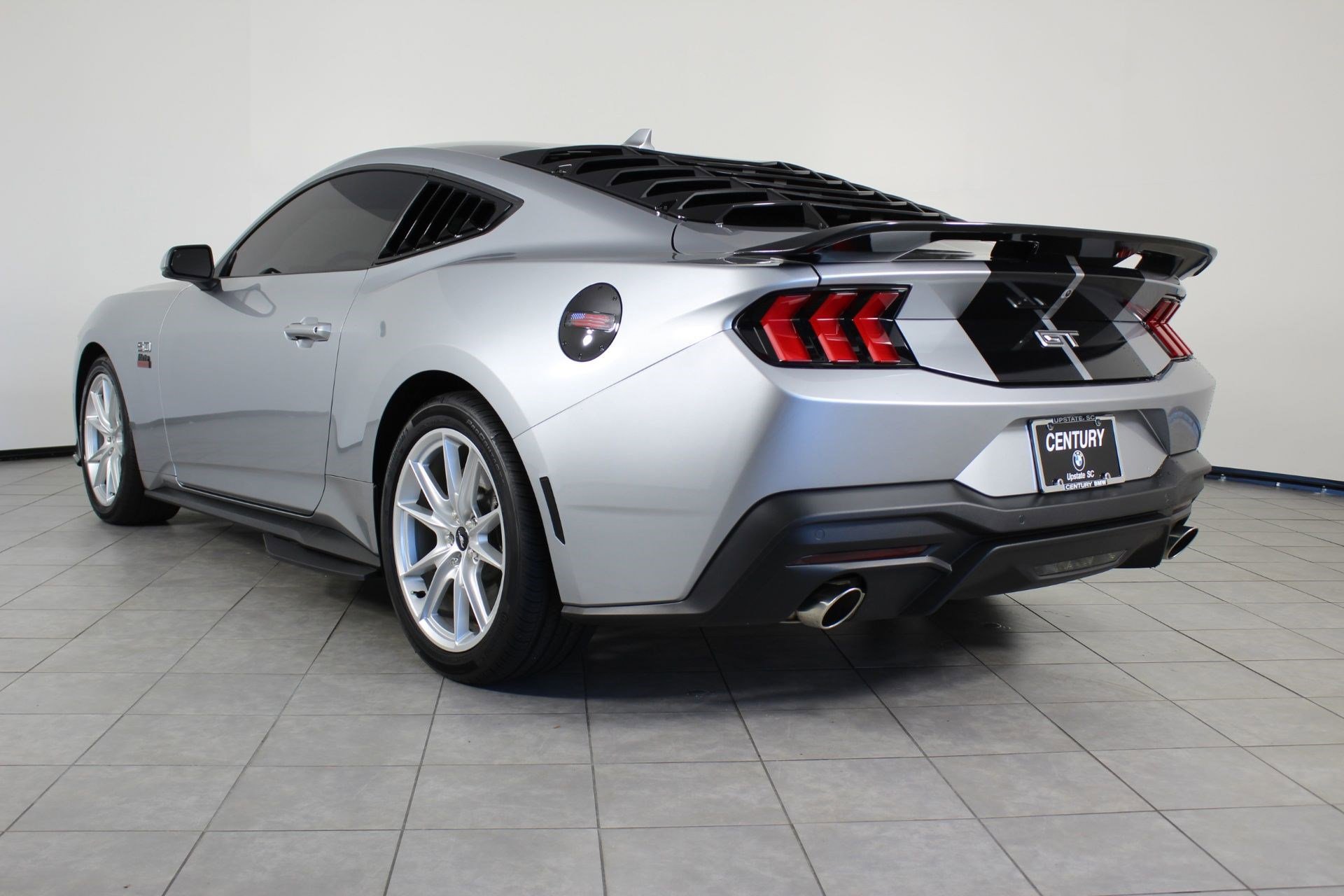 2024 Ford Mustang GT photo 3